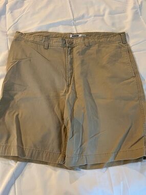 Old Navy Men's Khaki Flat-Front Shorts